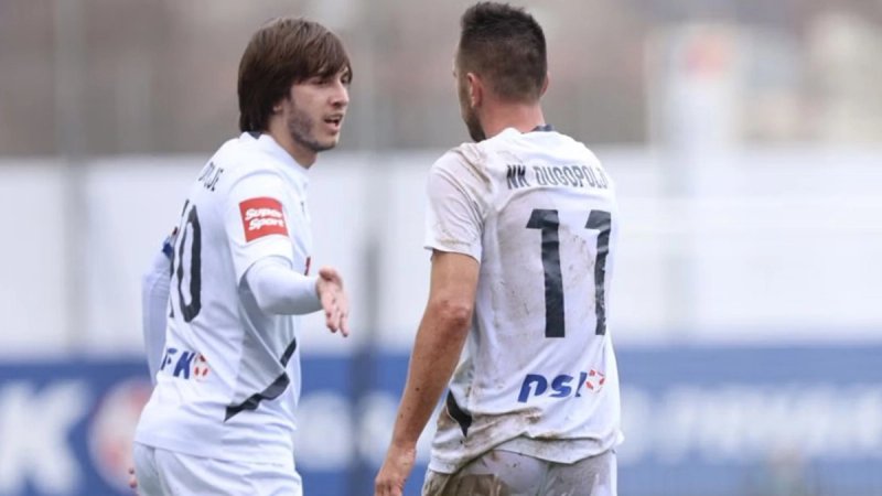 Uvjerljiva pobjeda Dugopolja u Karlovcu