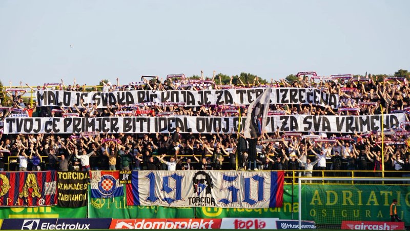 Torcida istaknula poruku u čast Žanu Ojdaniću