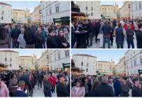 Uskoro počinje koncert Tomislava Bralića i Klape Intrade na Pjaci