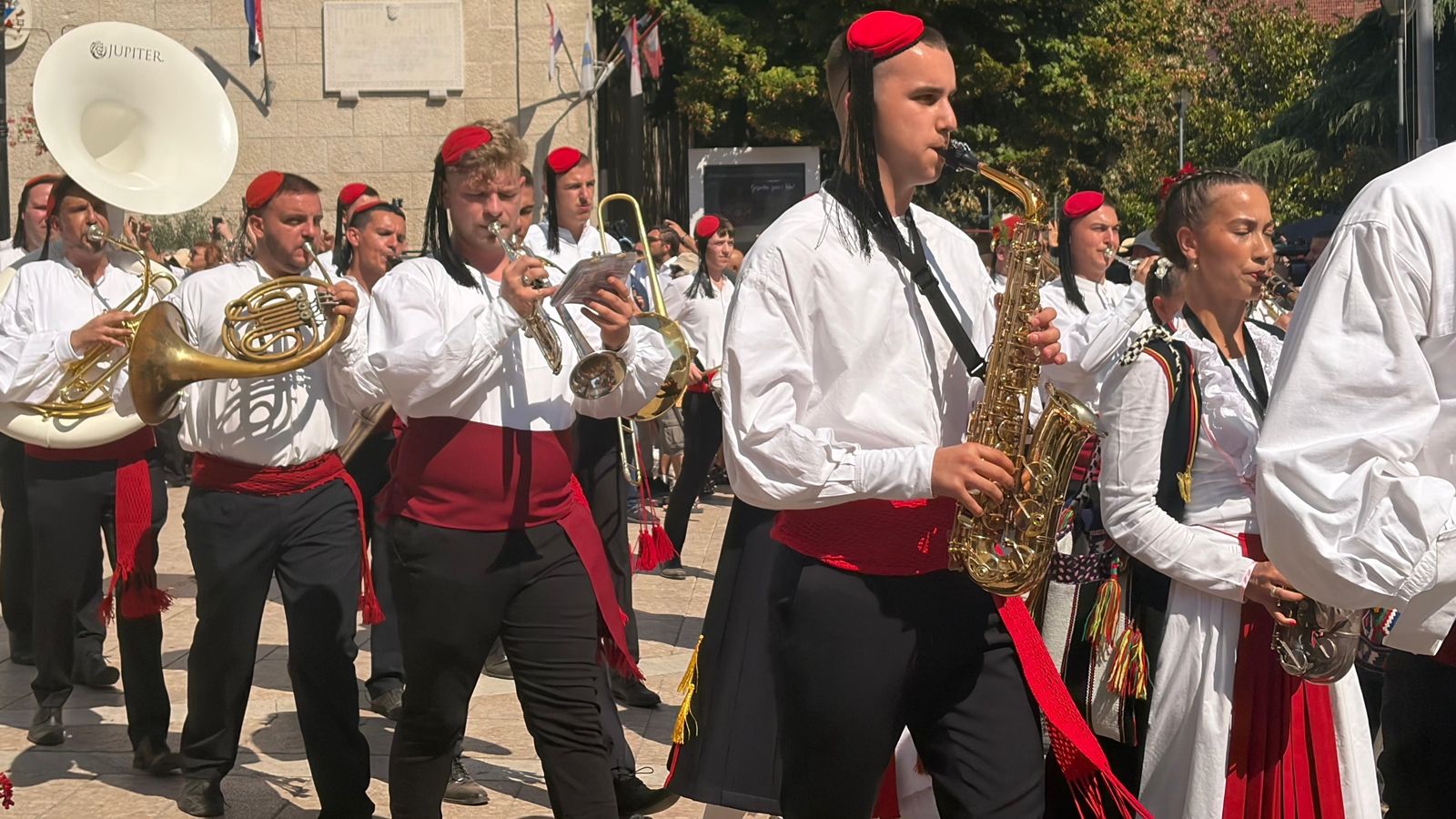 VIDEO Prizor koji se čeka cijele godine: Alkari i konji prošli ulicama Sinja