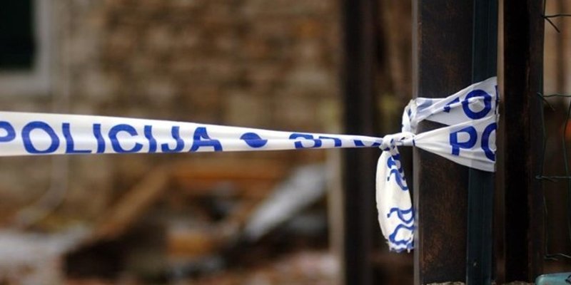 POKUŠAJ UBOJSTVA? Sin oca napao na ulici i ostavio ga krvavog da leži na pločniku