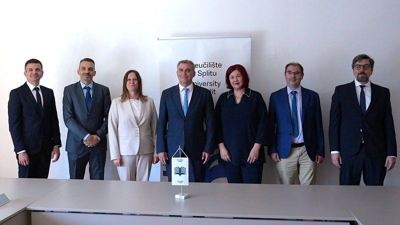 Prva sjednica u mandatu rektora Koceića-Bilana, izabrani prorektori