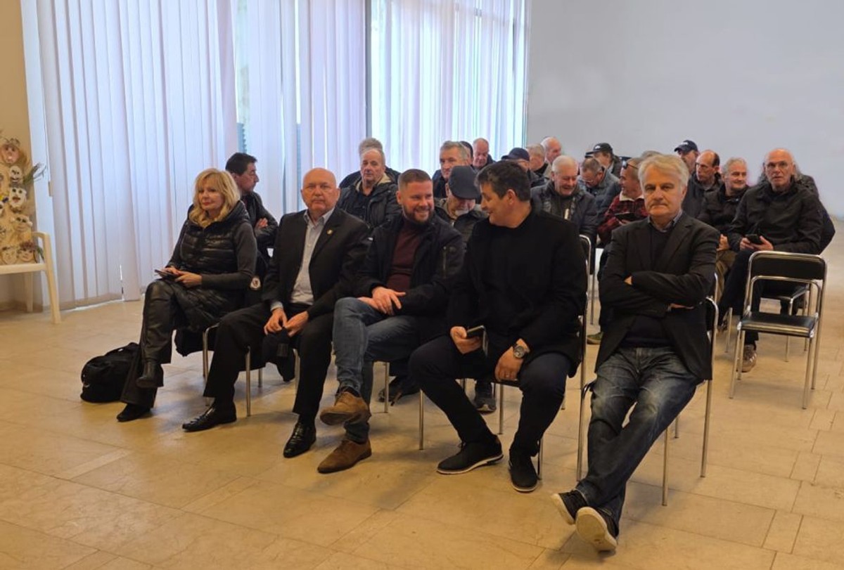 Osnovana Udruga hrvatskih ratnih veterana Paški most '91.