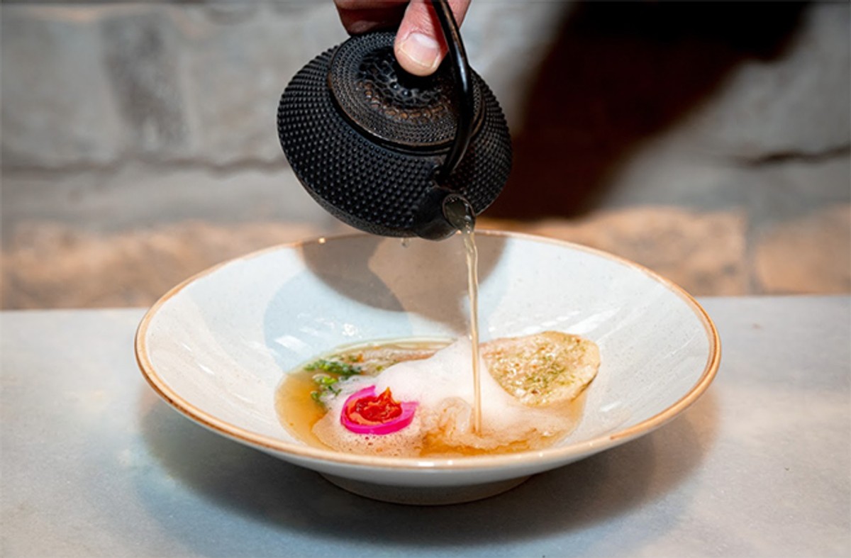 Uskrs na Obrovu u PiNKU fish & wine 