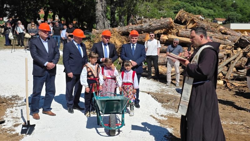 Novi domovi za mlade obitelji u Dalmatinskoj zagori