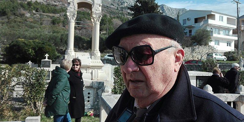 Kako je don Frane Ivanišević, najzaslužniji čovjek za razvoj Jesenica, čudom preživio torpediranje mitraljeskog gnijezda