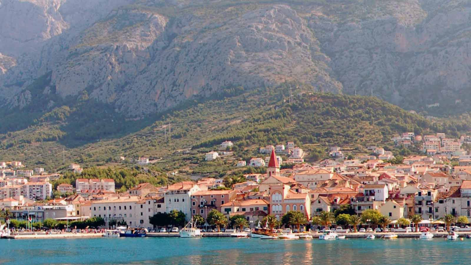 Makarska u svibnju zabilježila značajan rast turističkog prometa