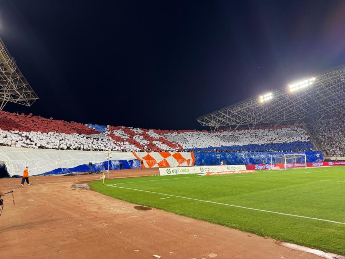 Koreografija Torcide | foto: Veljko Martinović