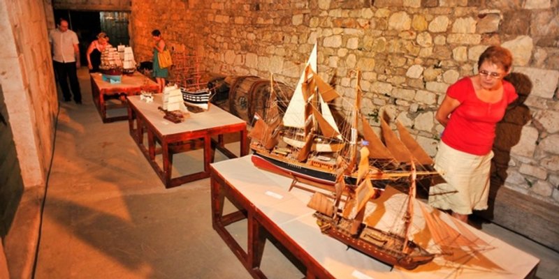 FOTOGALERIJA Jeste li znali da se najstarija maketa zavjetnog broda čuva u Sutivanu? Evo što se o njoj zna