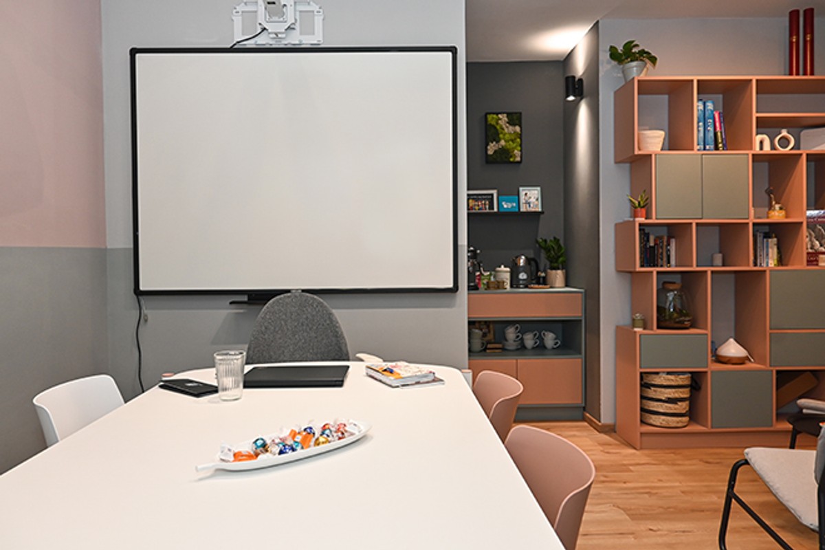 Engleski kao lifestyle uz Anđelu Kraljević! Priključi se zadovoljnim klijentima koji su svoj engleski podigli na novu razinu uz premium konverzacijski tečaj