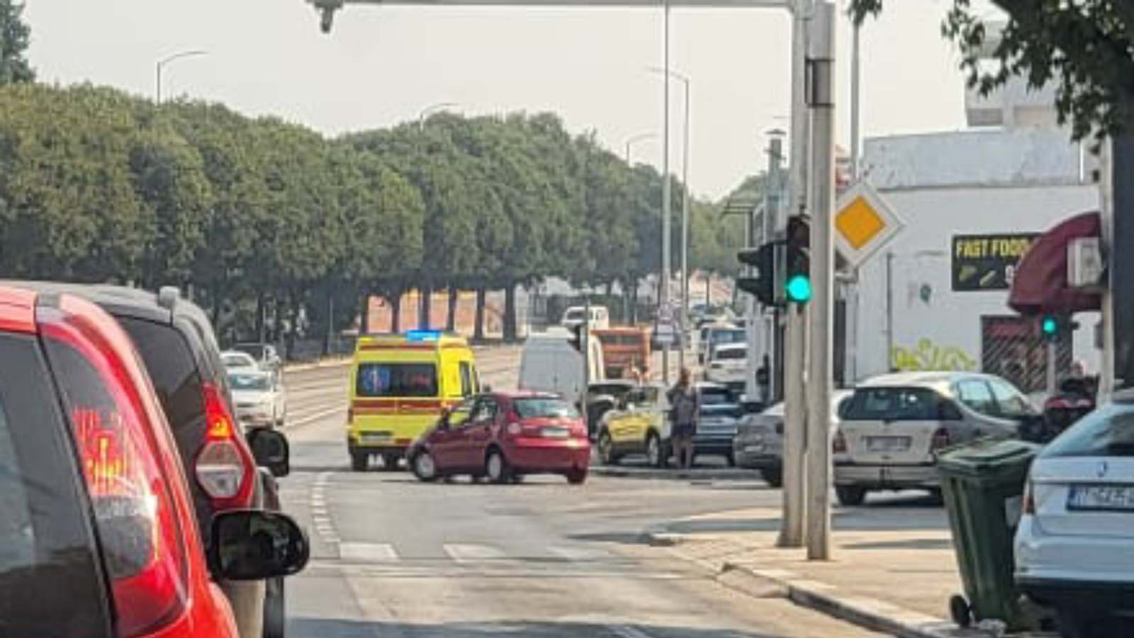 Prometna u Splitu: Sudarila se dva auta, jedna osoba ozlijeđena