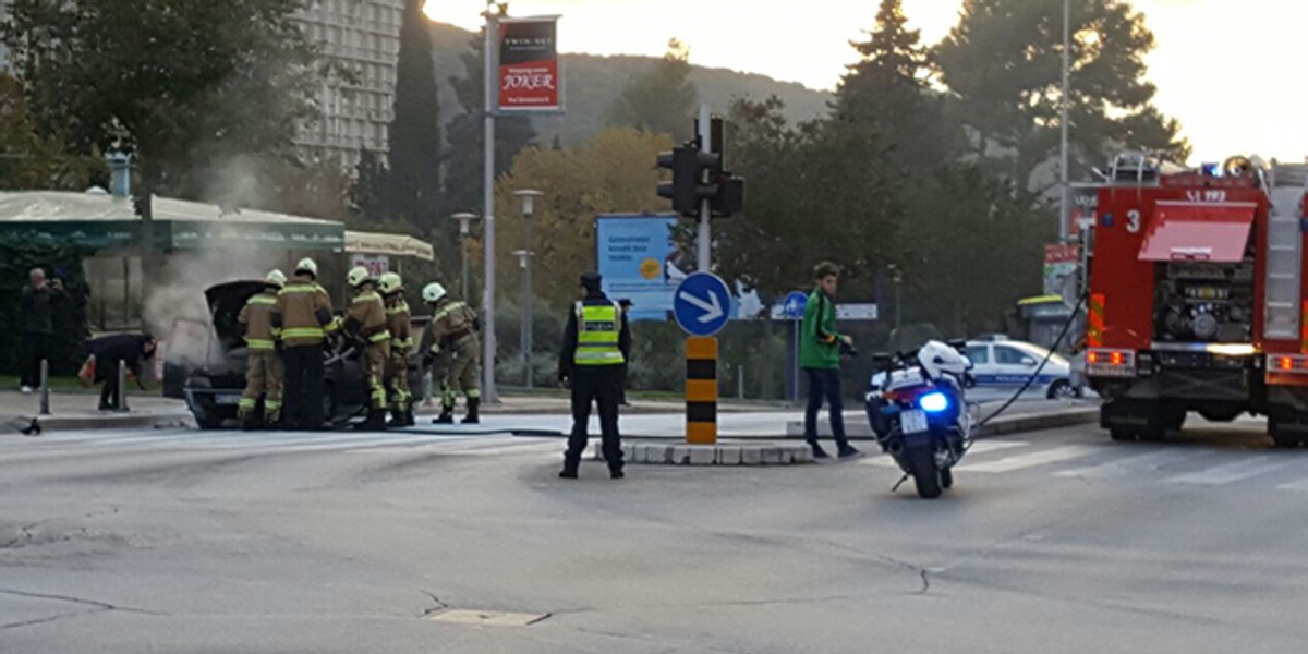 VIDEO: Planuo automobil kod Poljuda!