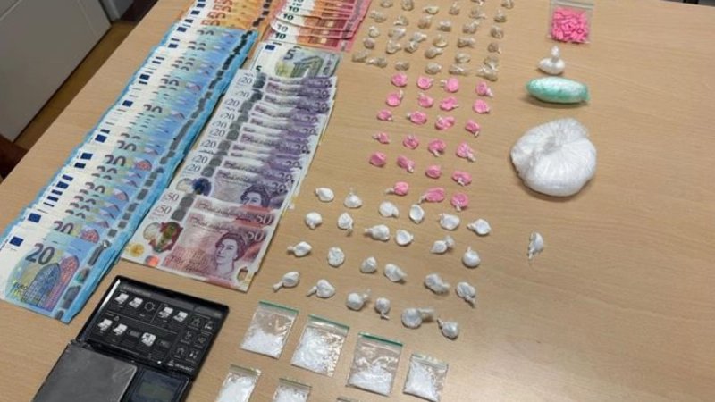 Britanac pao u Šibeniku: U automobilu mu pronašli kokain, MDMA, ketamin i 2C-B