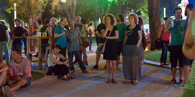 NOĆNI PROGRAM: Trio Trabacool u Đardinu