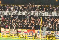 Torcida na Drosini podigla poruku: 'Ovaj pokret se ne slama pritiskom'