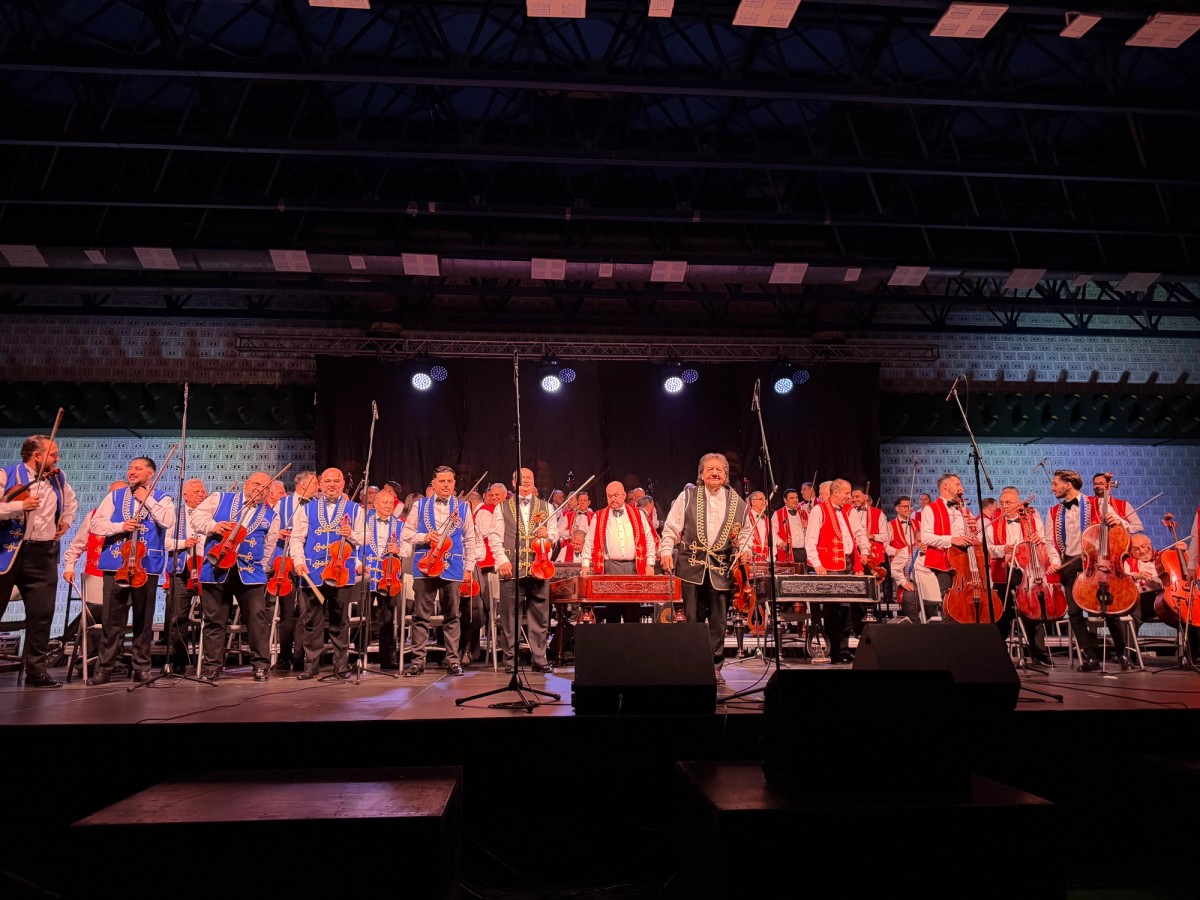 FOTO '100 romskih violina' oduševilo publiku na Gripama