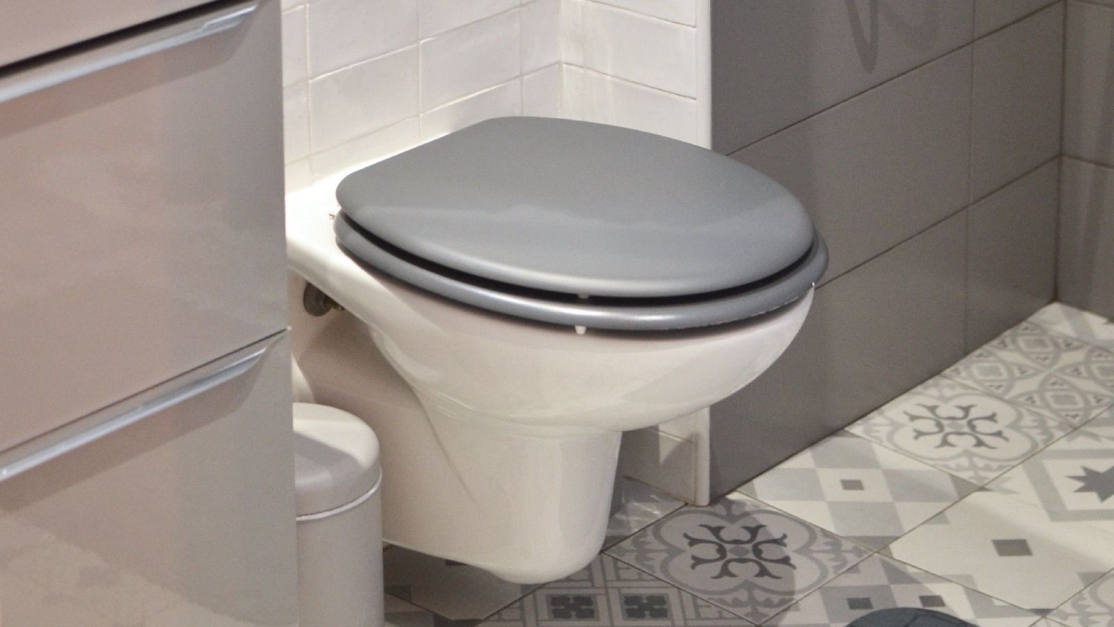 Bacate vlažne maramice u WC? Ova navika mogla bi vas skupo koštati