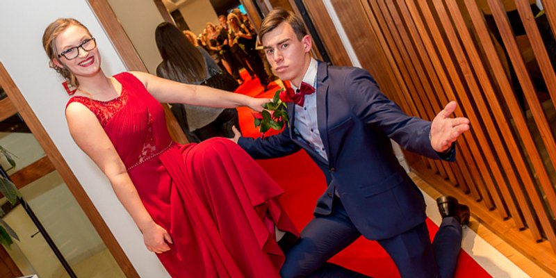 FOTOGALERIJA: Maturalna večer Turističko-ugostiteljske škole