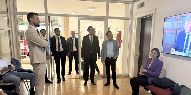 TESTIRANJE VEĆINE? Centar, Direkt i Most napustili vijećnicu