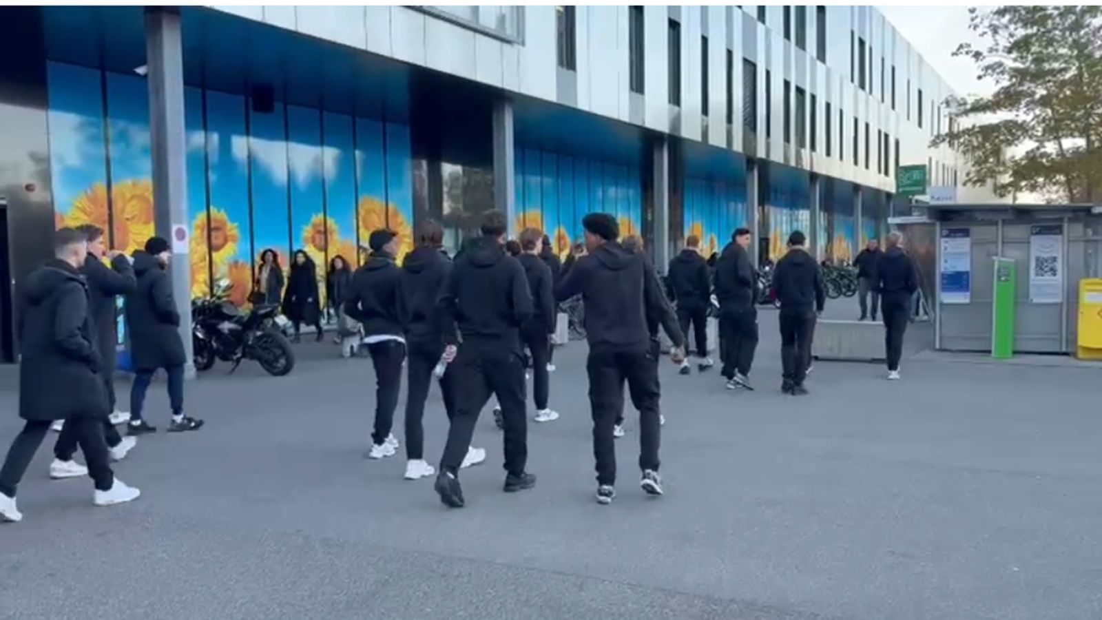 VIDEO: Prvotimci Thuna u šetnji prije utakmice