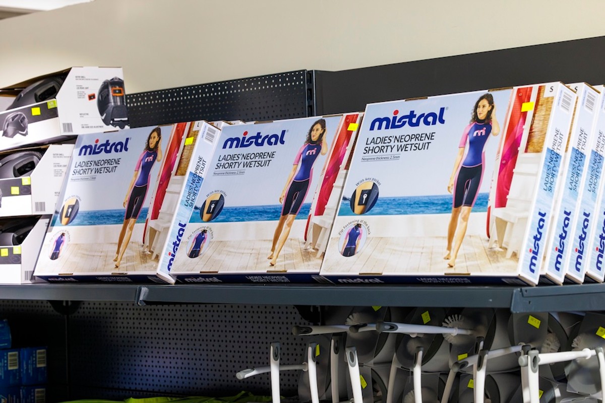 Kreće totalno ludilo u Kaštelima, poznati outlet šokirao niskim cijenama: Od danas imaju kućanske aparate, alat, bazene, jacuzzije...