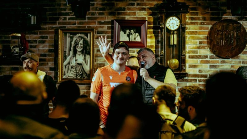 PRVA OVOGODIŠNJA BRADA Vedran Očašić se brije nakon 30 godina za 30 tisuća eura!