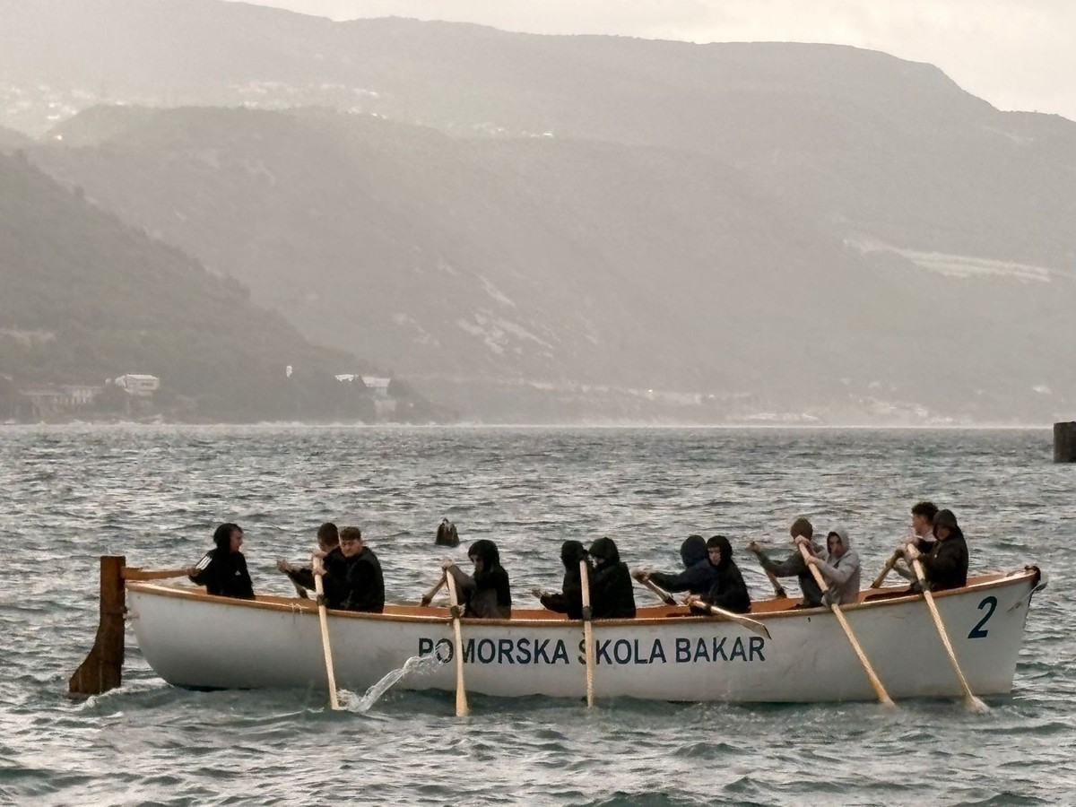 Pomorska škola Split nastupila na međunarodnoj regati u Bakru