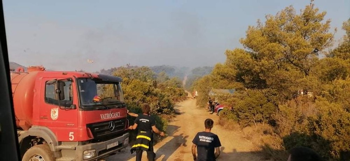Požar na Hvaru | foto: DVD Hvar