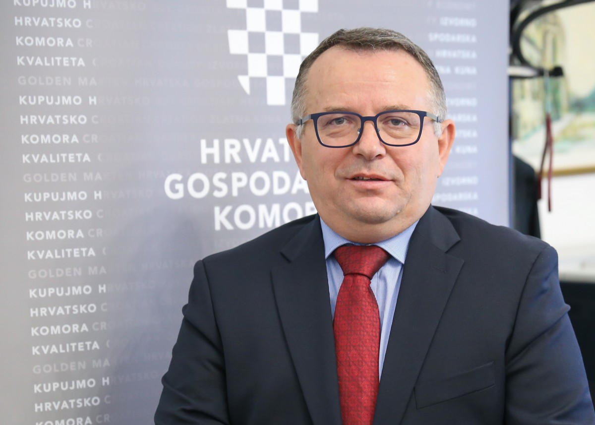 Počela žetva ranih usjeva pšenice