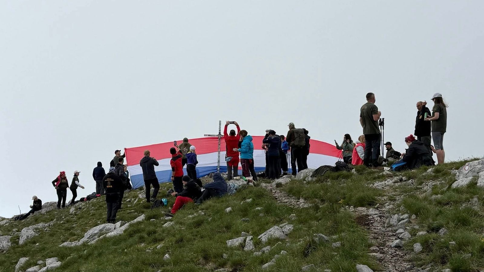 Održan 9. Pohod za hrvatske branitelje poginule na Velebitu