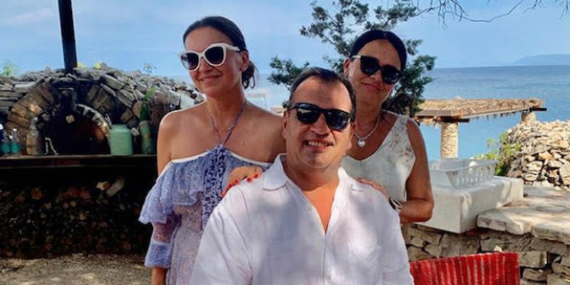 Nina Badrić u društvu Vilija Beroša