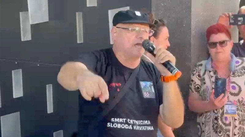 VIDEO Keleminec i ekipa u Kninu vikali 'Za dom spremni': 'Ne bojimo se!'