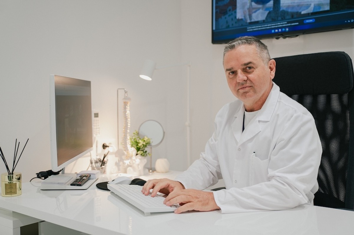 Poliklinika Krešimir Šibenik: Vrhunski stručnjaci za neurokirurgiju, ortopediju i dermatologiju