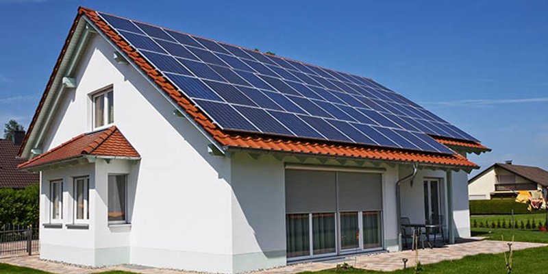 ŽELITE LI UŠTEDJETI? Splitsko-dalmatinska županija nudi poticaje, provjerite kako ugraditi fotonaponsku elektranu