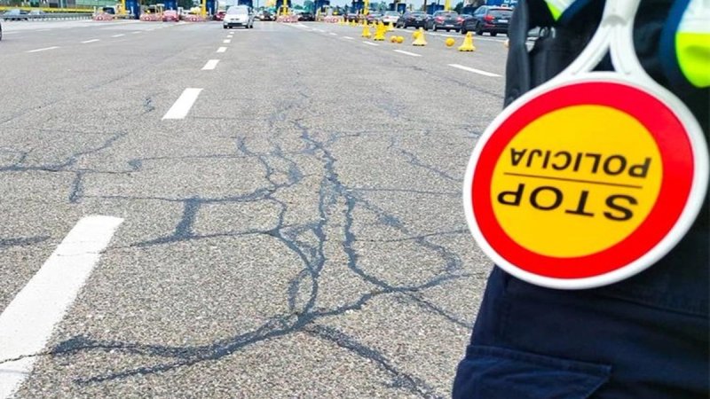 POLICIJA: Sutra se na cestovnim pravcima prema i na području Splita očekuju gužve i zastoji u prometu