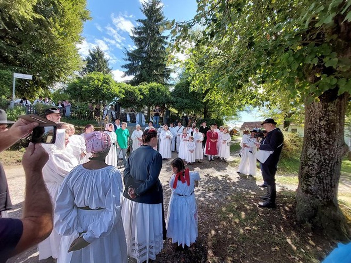 POVIJESNA 'ZAPOVIJED POD LIPOM' Sutra pokraj Čazme kreće jedinstveni povratak u prošlost