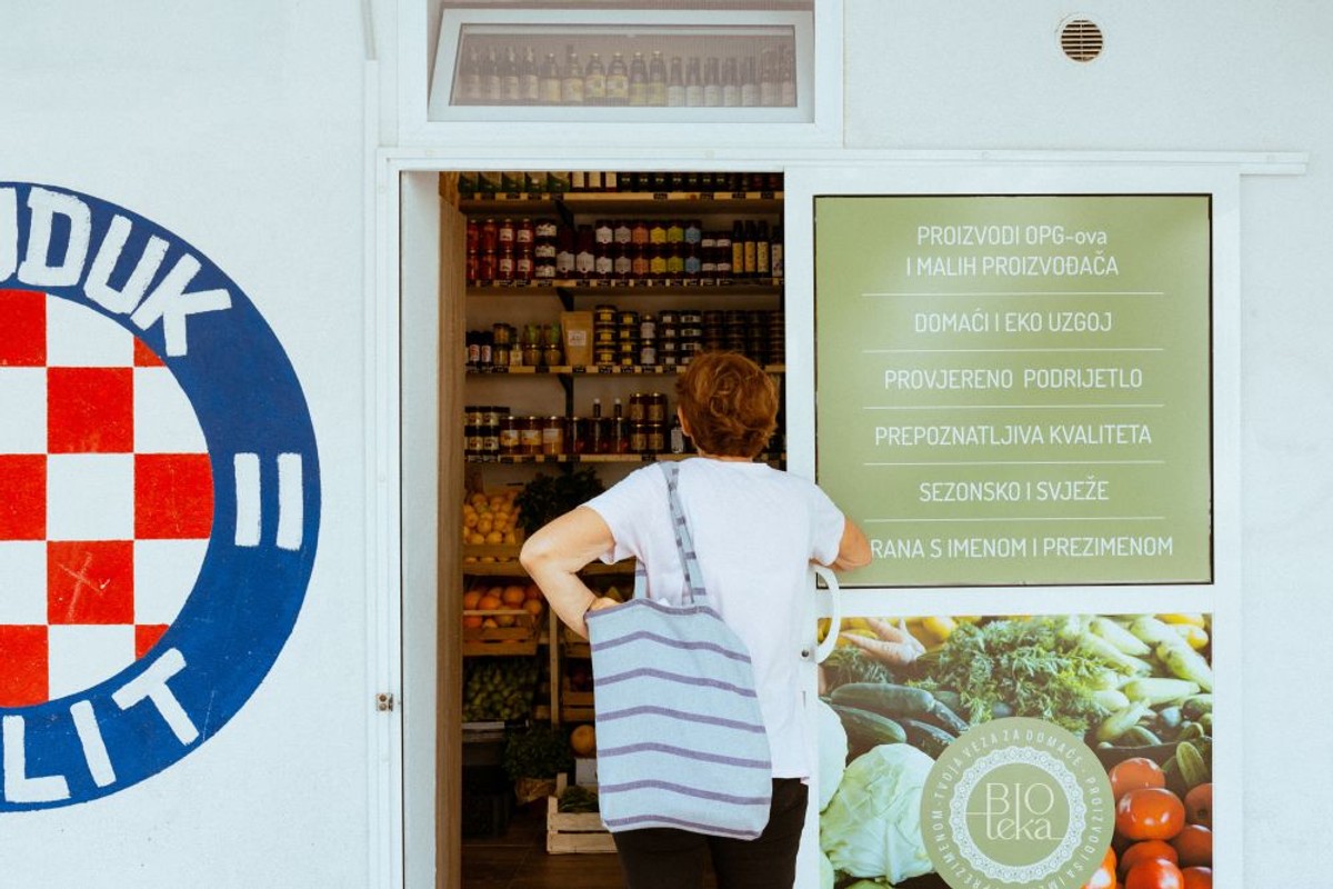 Bioteka | Milan Šabić (None of the above)