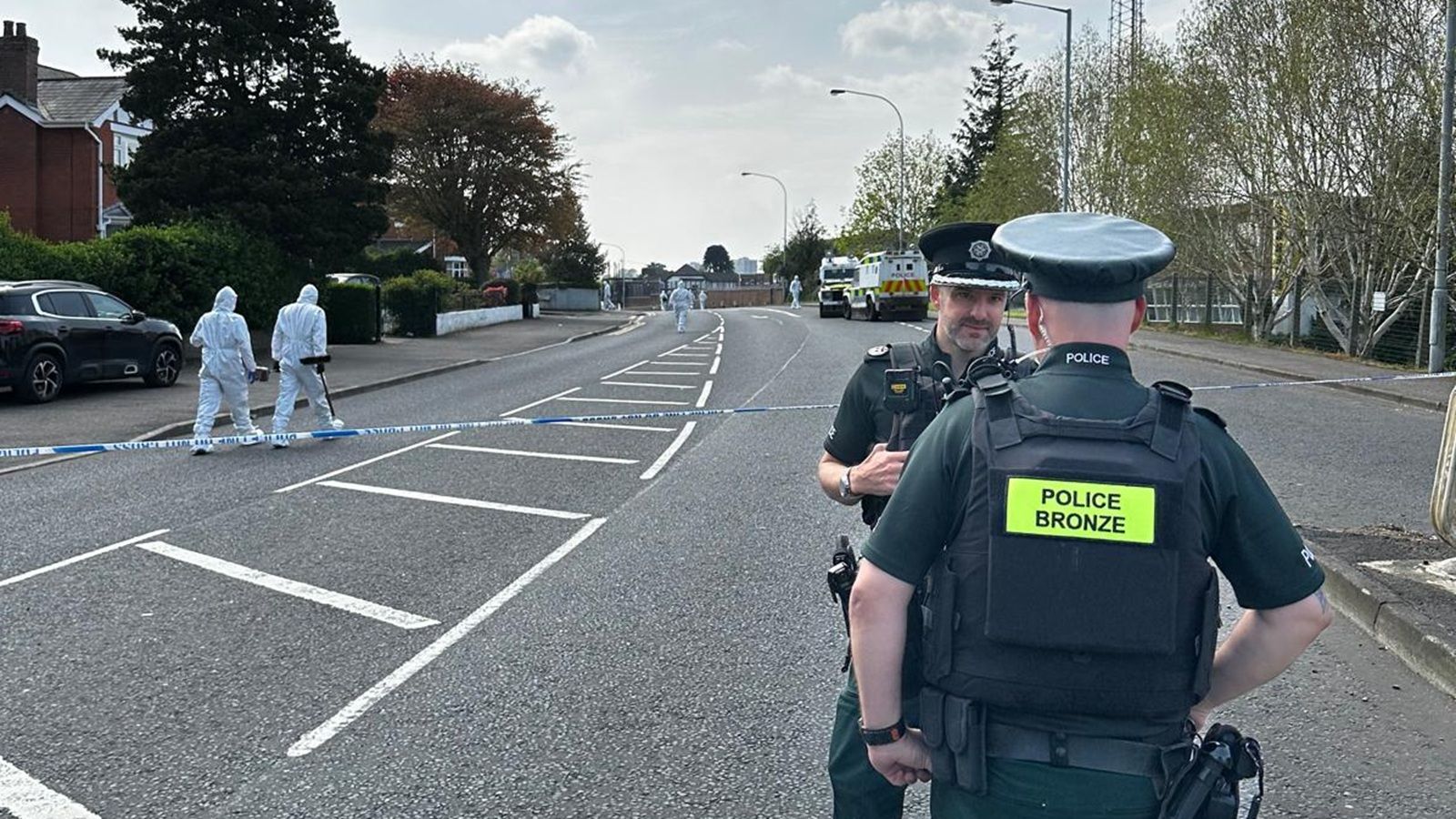 Napad auto-bombom u Belfastu