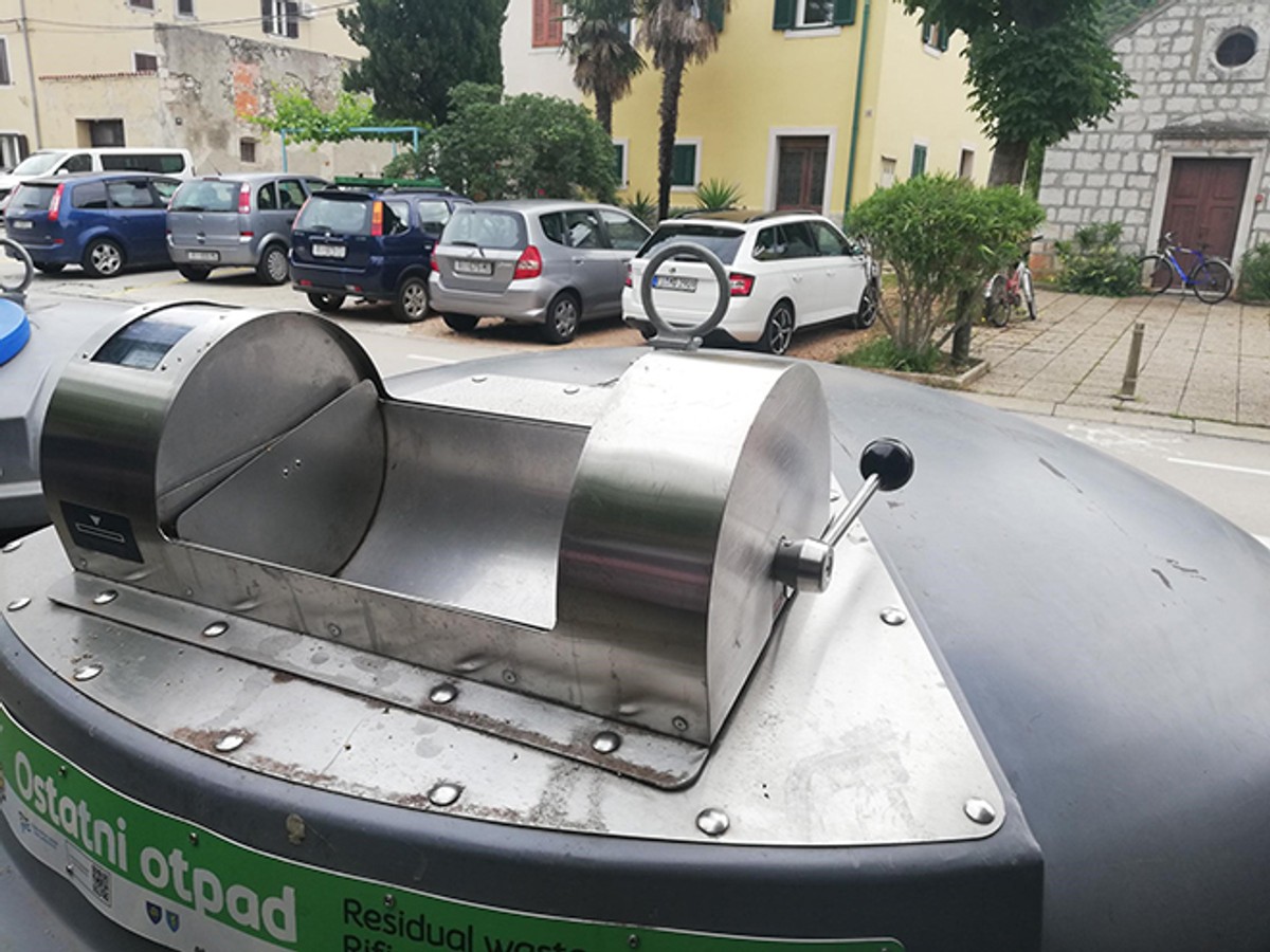 PRVI U DALMACIJI Peovica d.o.o. uvodi sustav otpadomjera u Dugi Rat i Omiš