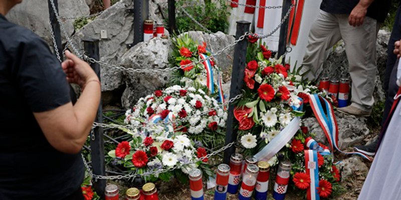 HDZ SINJ: Bulj zakazuje sjednicu Vijeća u vrijeme komemoracije na Markovića jami, a direktorica gradskog poduzeća čestita Dan mladosti