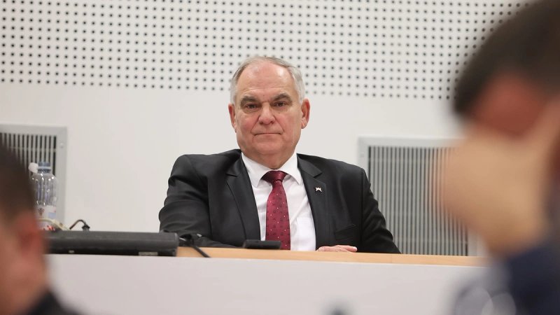 Boban: Želim vam da Uskrs doživite u punini vjere te ga provedete u miru, zajedništvu i radosti s najbližima