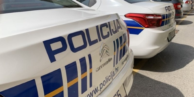 Funcuti se pokušali probiti na stadion, privedeno devet navijača