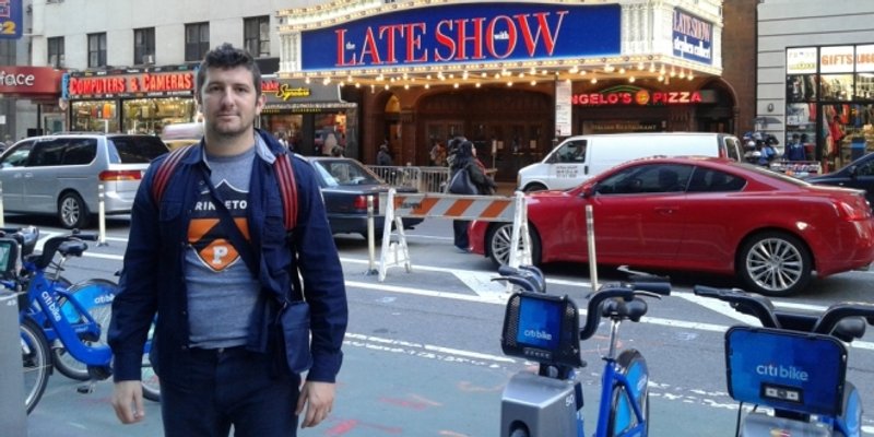 Dejan Kovač iz New Yorka: Vidim da se u Hrvatskoj svašta lupeta o situaciji u SAD-u, bolje se usmjerite na sebe i zapitajte se gdje nam je nestala kičma