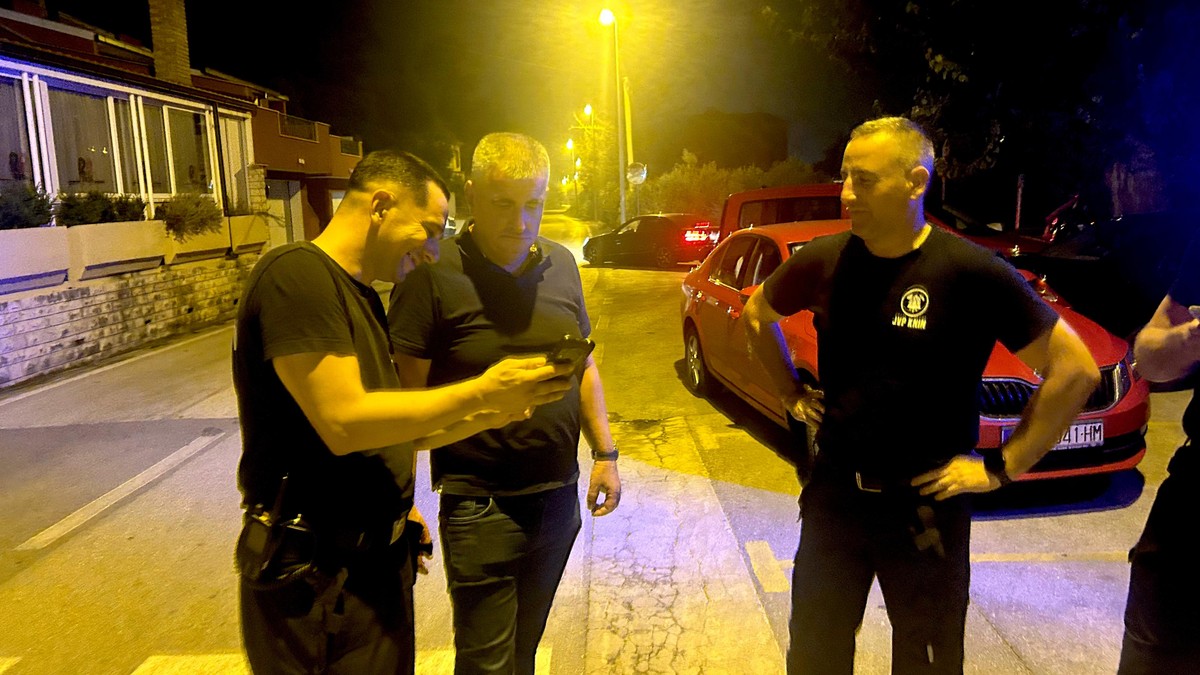 FOTO/VIDEO: POŽAR U ŽRNOVNICI Spašeno više kuća, bdije se i u Gornjem Sitnom