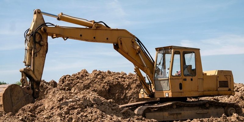 UŽAS U ZALEĐU OMIŠA Očuha ubio bagerom i pobjegao, uhićen je