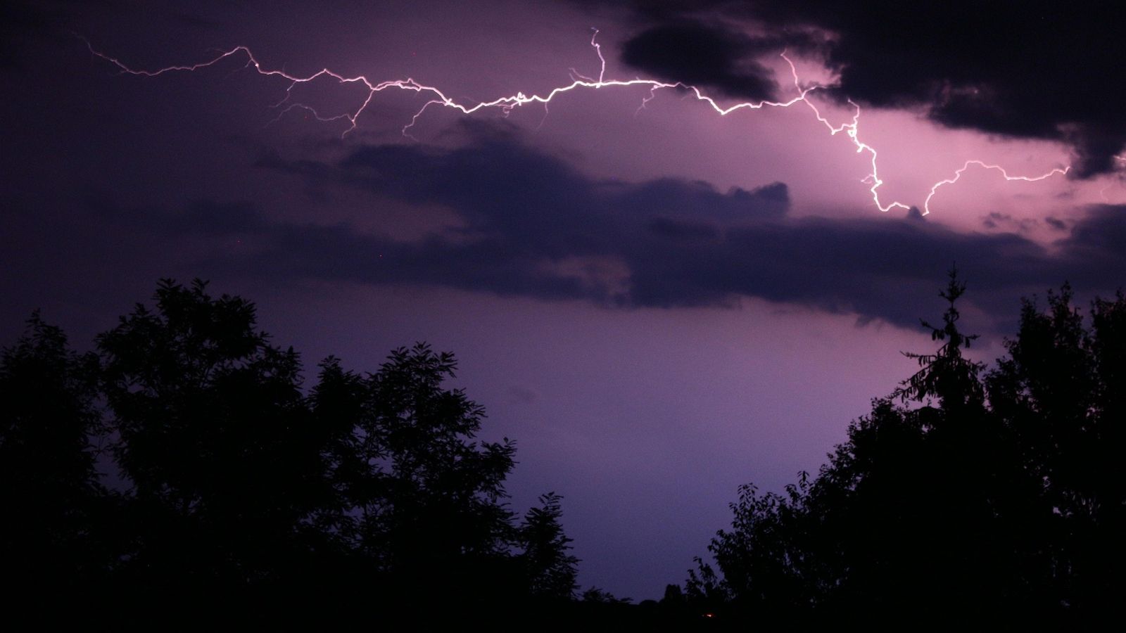 DHMZ: Obala sutra pod žutim upozorenjem!