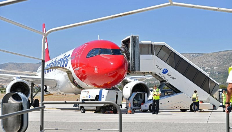 SPLIT PROŠAO TEST Brojni državni zrakoplovi stigli na summit MED9, redovni promet nije stao