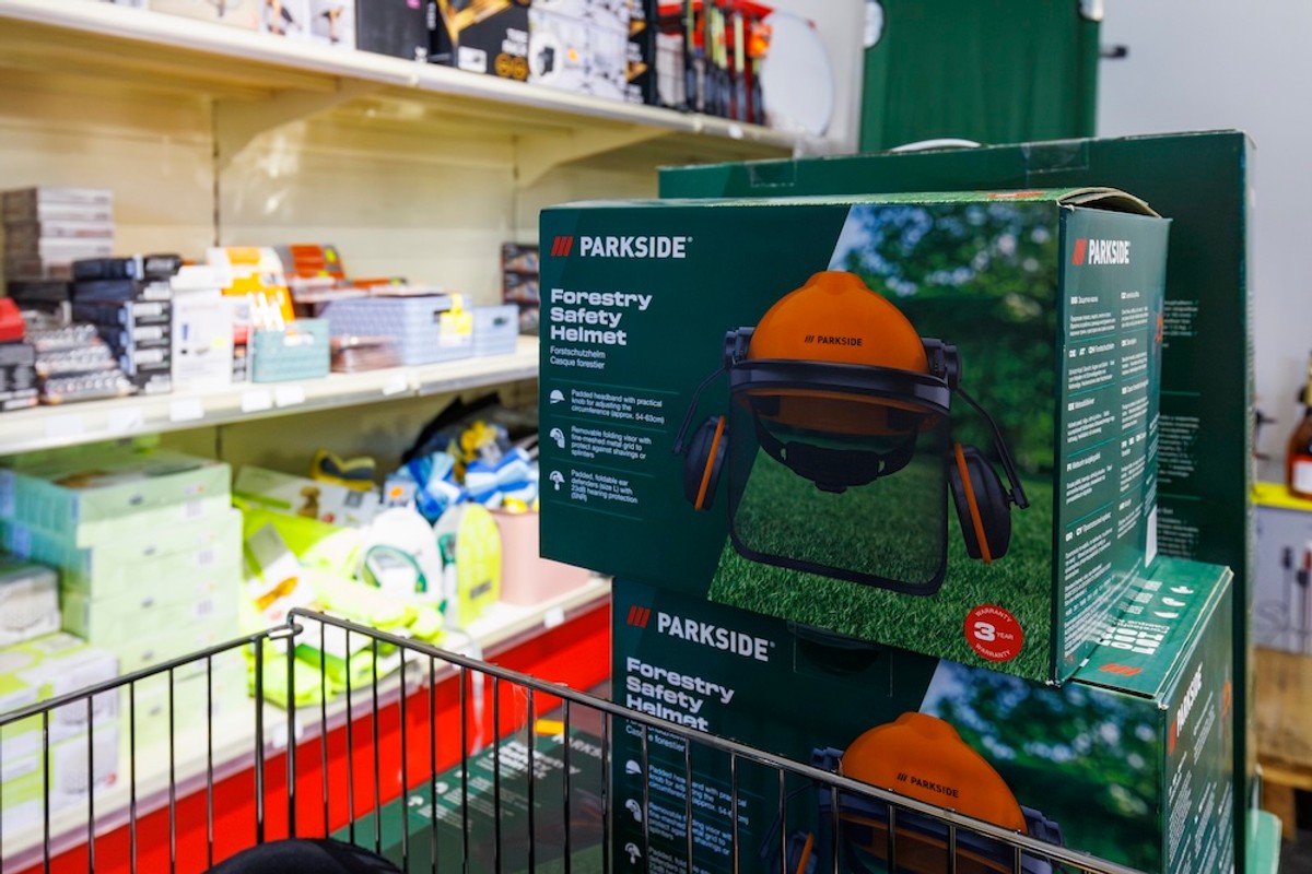 Kreće totalno ludilo u Kaštelima, poznati outlet šokirao niskim cijenama: Od danas imaju kućanske aparate, alat, bazene, jacuzzije...