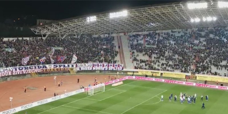 VEČERAS JE NAŠA FEŠTA: Pogledajte kako su navijači ispratili igrače