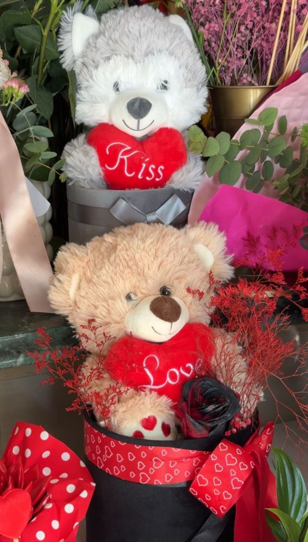 VIDEO Splitska cvjećarka: Ne zaboravite, cvijećem se daruju i muškarci